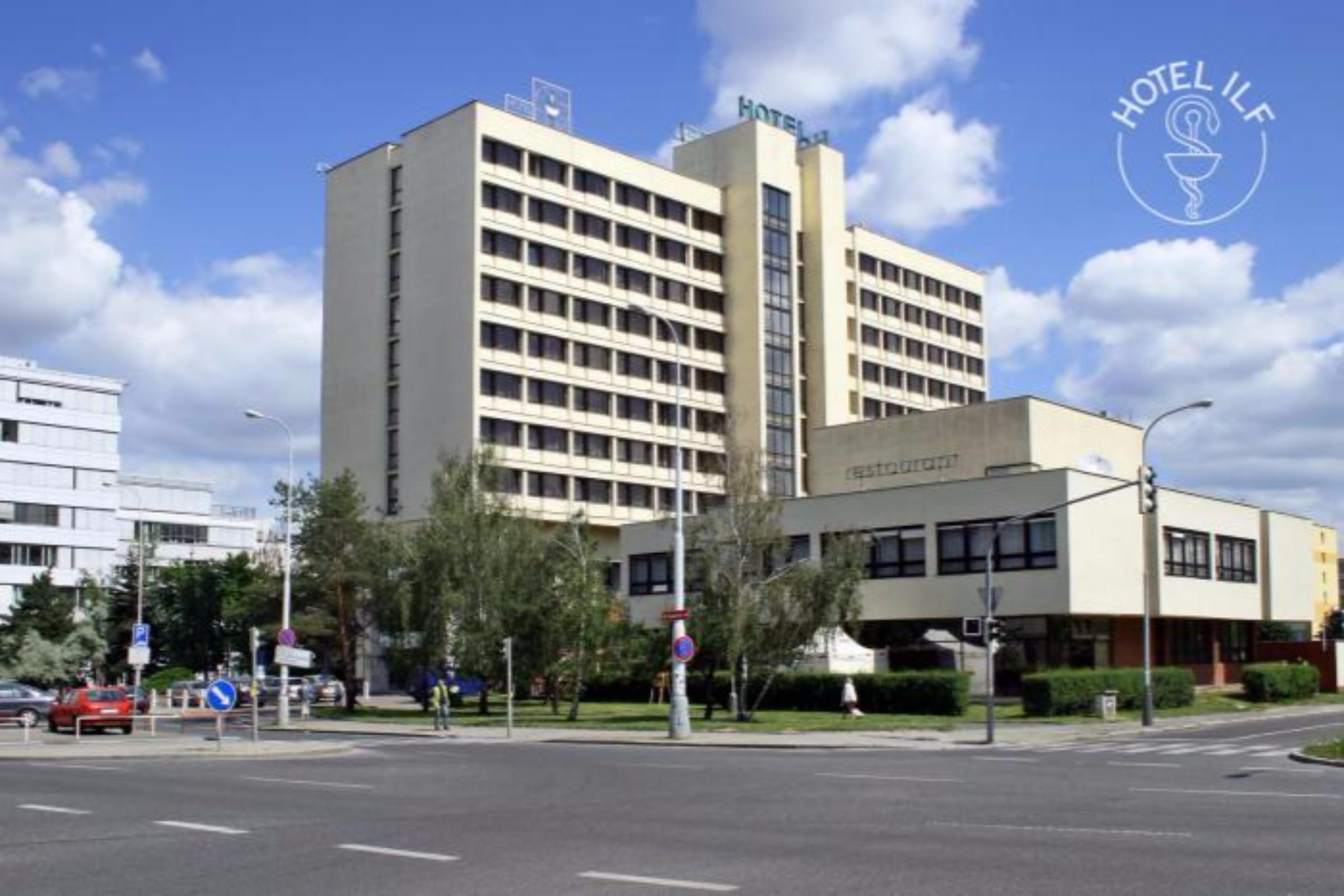 Hotel Ilf Praga Exterior foto